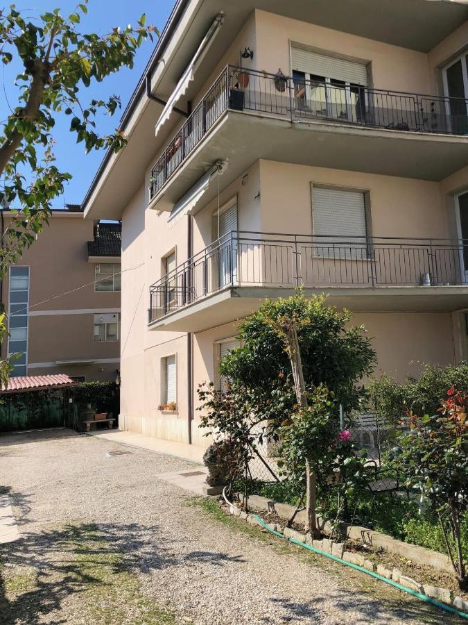 Casa Patrizi San Benedetto del Tronto Exterior foto